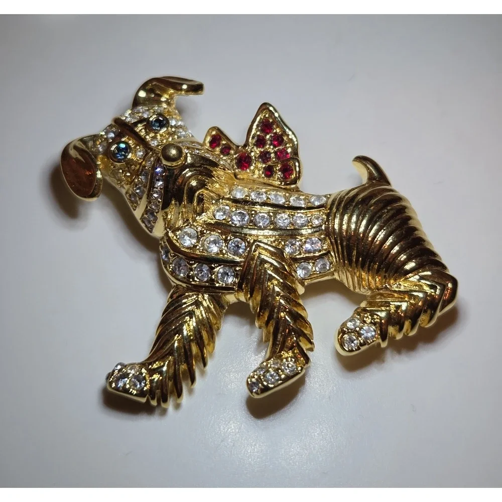 Vtg KJL Kenneth Jay Lane Gold Tone Rhinestone Dog Terrier With Bow Pin Brooch 2